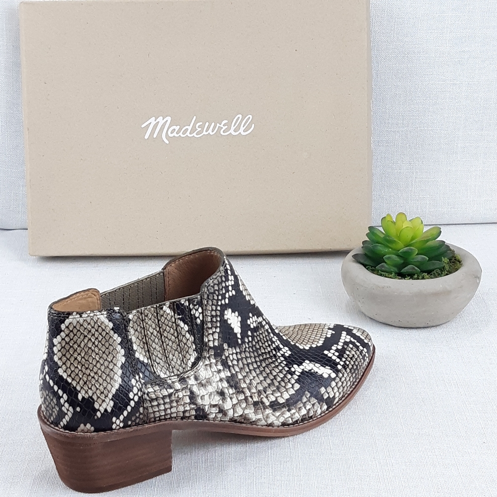 MADEWELL LOW CHELSEA BOOTS IN SNAKE EMBOSSED LEATHER - Picture 3 of 16